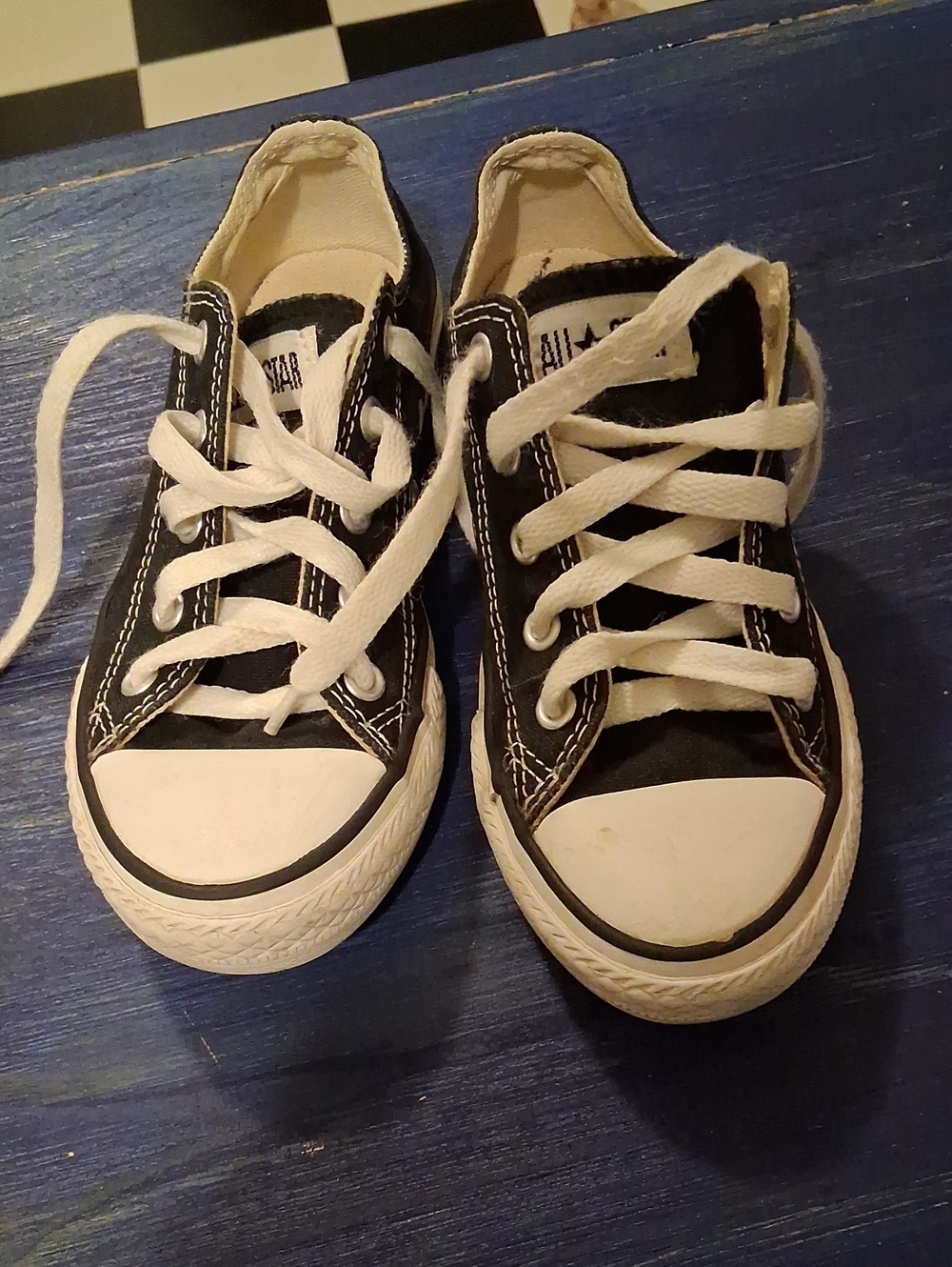 Converse Kids' Classic Low Top Canvas Sneakers - Black/White